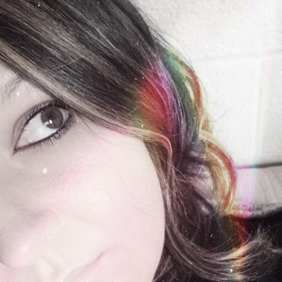 Meet your Posher, Veronica - Picture 1 of 1